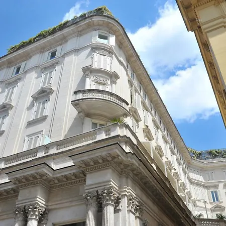 Crispi Modern Flat In The Historic Center アパート ローマ